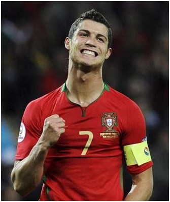 西甲半场：米利唐头球造险+伤退，皇马0-0塞尔塔（西甲半场战报：米利唐头槌险破门后伤退，皇马暂0-0塞尔塔）