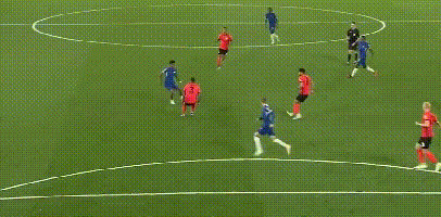 国乒8-2战胜法国队，豪取六连胜，王曼昱轰出11：2，梁靖崑丢两局（国乒8-2轻取法国豪取六连胜，王曼昱送出11-2，梁靖崑丢两局）