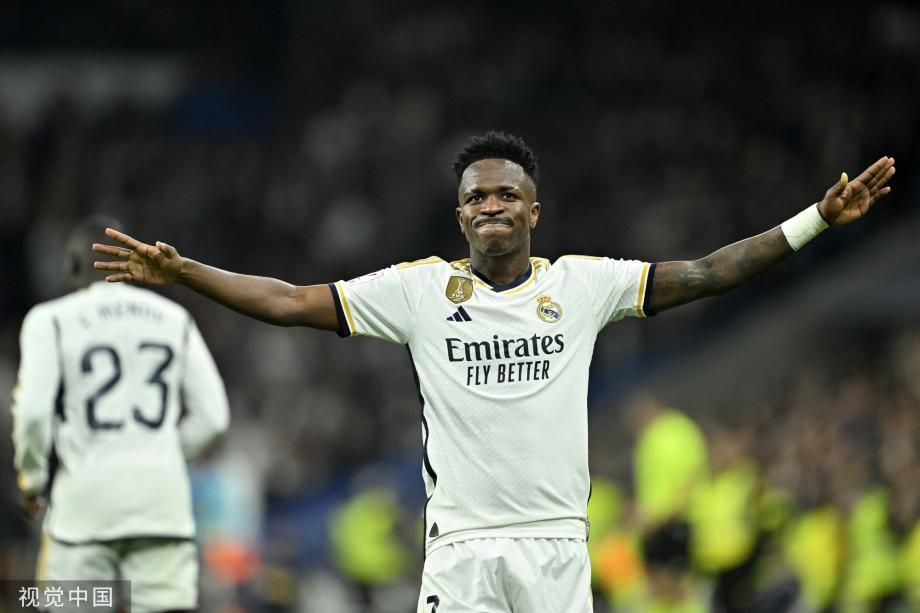 袁心玥回重庆休养！伤病太严重，能否继续为中国女排效力？（袁心玥回渝休整：伤情不容乐观，能否继续为中国女排出战？）