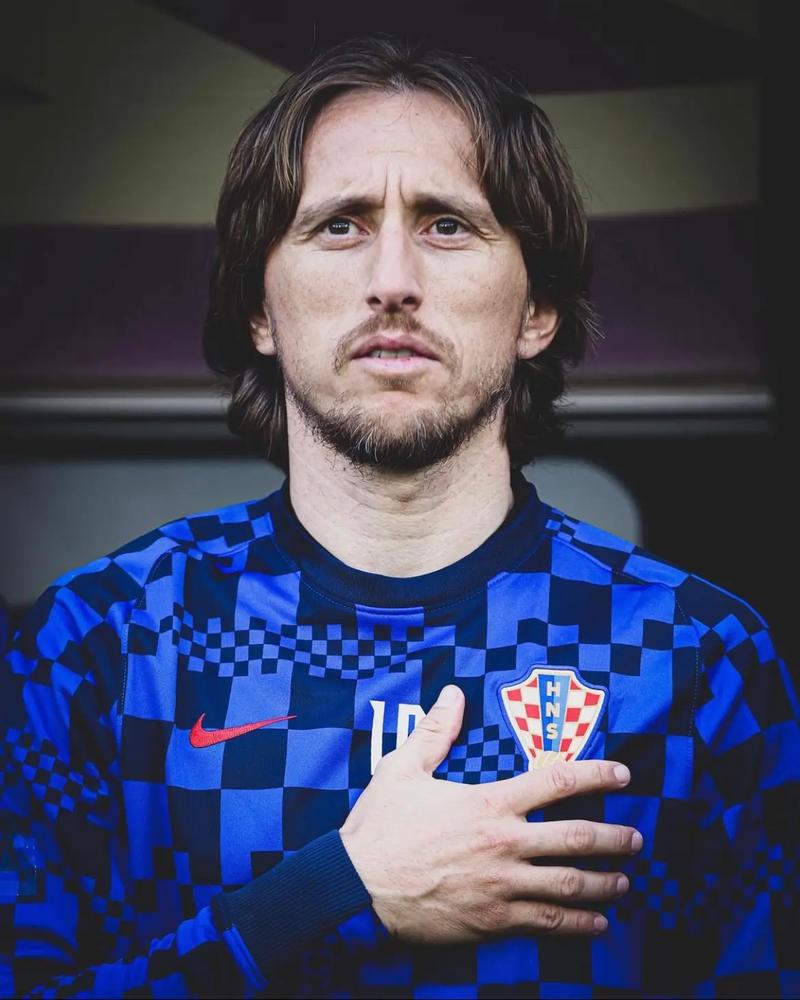 高天意：跟去年相比没那么遗憾；有些比赛没拿下就是没做到位（高天意：相比去年遗憾少了；有些比赛没赢是我们没做到位）