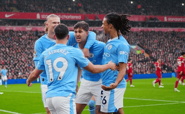 意大利女排3-0美国，晋级四强，队员疯狂庆祝，埃格努20分得分王（意大利女排直落三局横扫美国晋级四强，埃格努砍下20分荣膺得分王）