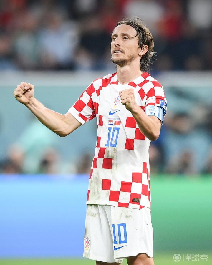 射击世界杯-李越宏卫冕男子手枪速射 姚千寻刘宇坤夺牌（射击世界杯：李越宏成功卫冕男子手枪速射，姚千寻、刘宇坤摘得奖牌）