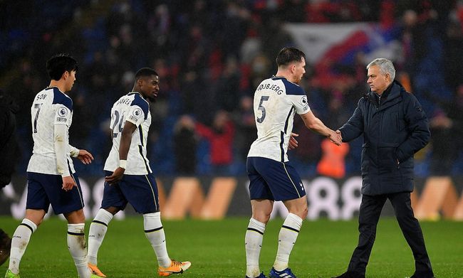 懂球帝2025年11月MVP候选出炉：姆巴佩、哈兰德领衔，莱万在列（懂球帝公布2025年11月MVP候选名单：姆巴佩、哈兰德领衔，莱万入选）