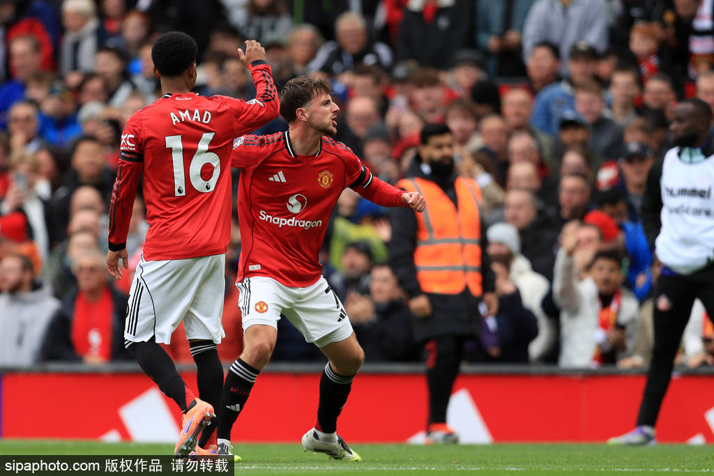 追梦：尼克·杨是勇士当年夺冠征程中的重要功臣（追梦盛赞尼克·杨：勇士夺冠之旅的关键功臣）