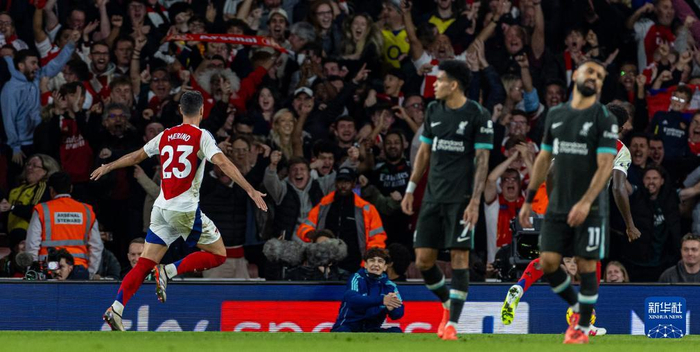 太阳报：阿森纳天价“名宿陪同游”引众怒，票价高达395镑（太阳报：阿森纳名宿陪同参观定价395英镑引发众怒）